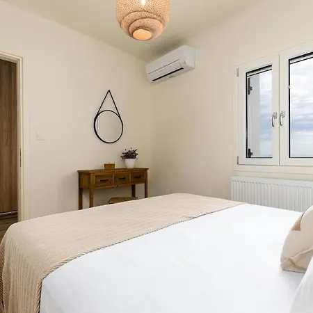 Sarris Village Luxury 2 別荘 Sarakíniko
