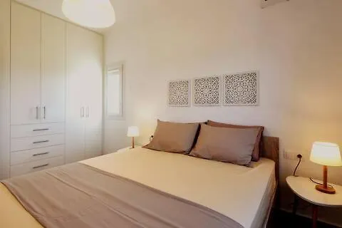 Sarris Village Luxury 2 Hébergement de vacances *